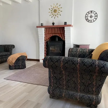 Beautiful For A Tranquil, Rural Retreat Brece (Mayenne)